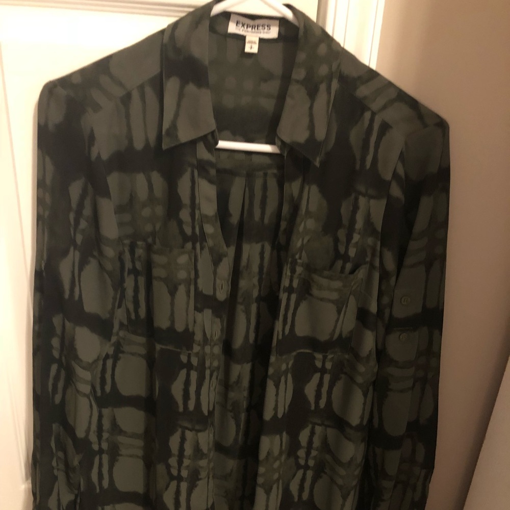 Express button down blouse - Picture 2 of 2